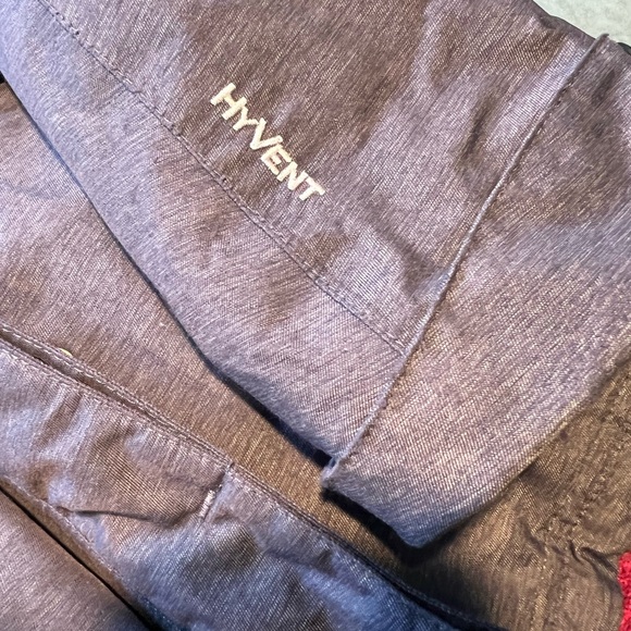 North Face HyVent Ski Jacket with Removable Inner Fleece Lining and hoodie - Picture 8 of 16